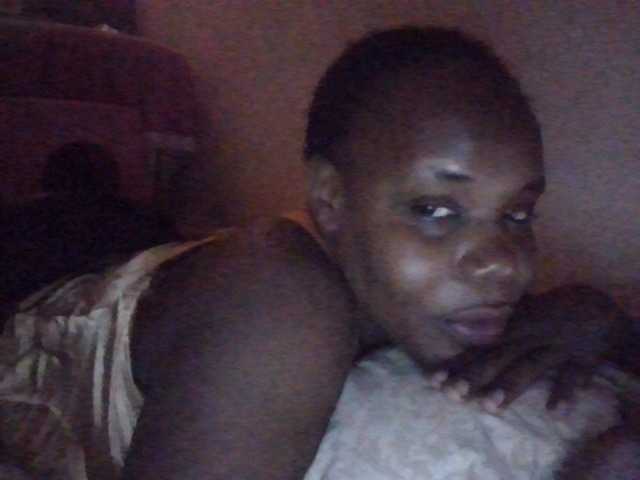 NewBird live cam on BongaCams