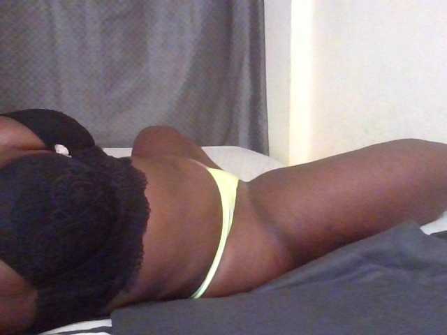NewBird live cam on BongaCams