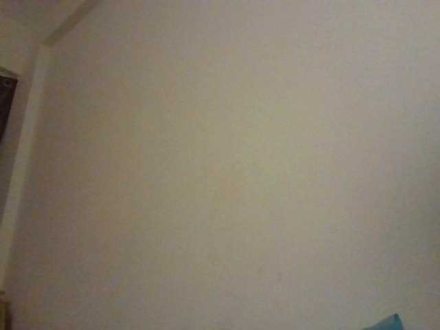 NewBird live webcam show