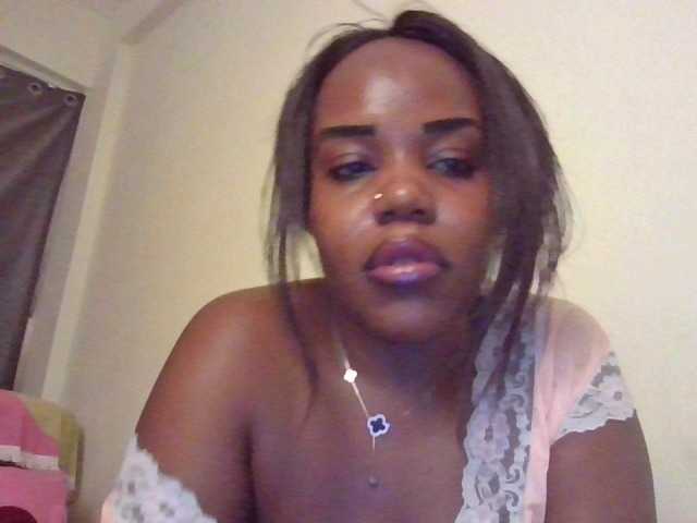 NewBird live webcam show