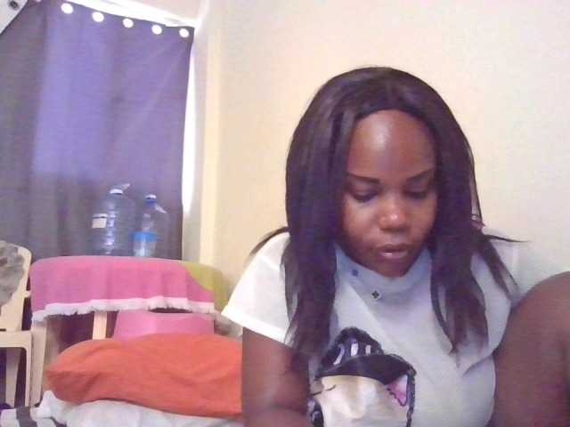 NewBird live webcam show