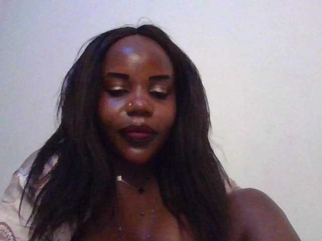 NewBird live webcam show