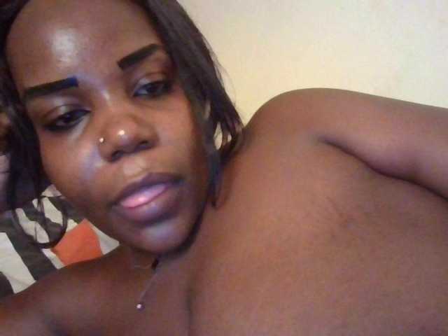 NewBird live webcam show