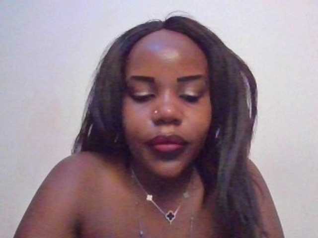 NewBird live webcam show