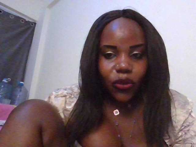 NewBird live webcam show