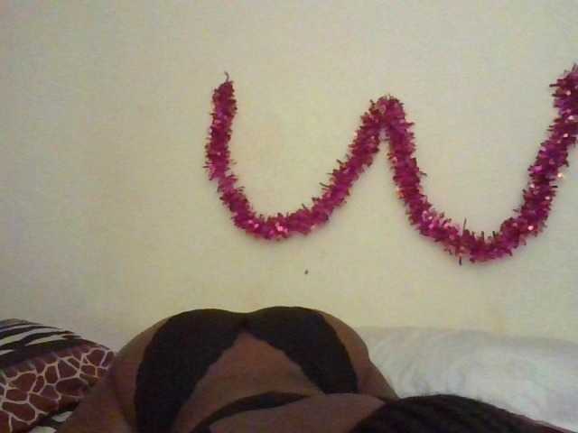 NewBird live cam on BongaCams