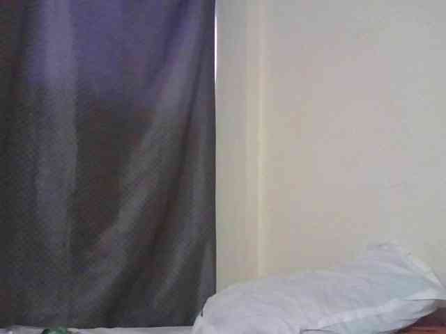 NewBird Live Webcam on BongaCams
