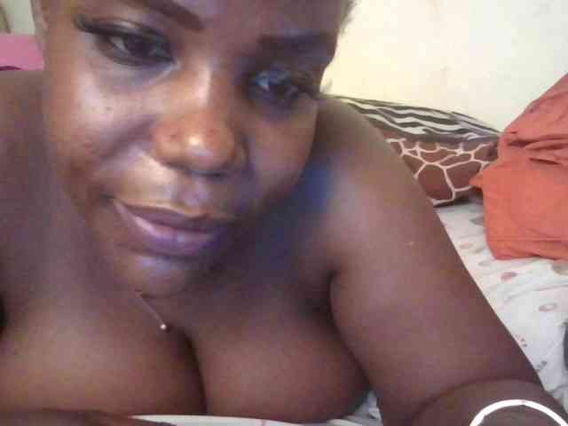 NewBird Live Webcam on BongaCams
