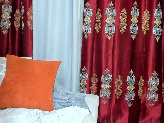 Aalisha-Jade live cam on BongaCams