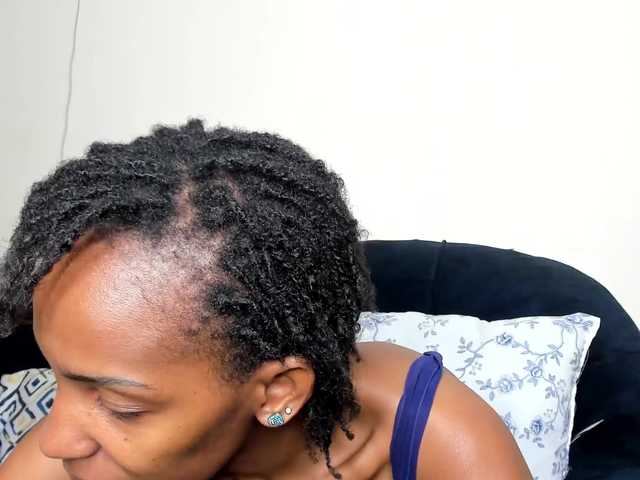 Aalisha-Jade live cam on BongaCams