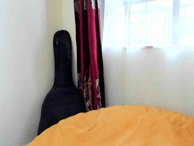 Aalisha-Jade webcam
