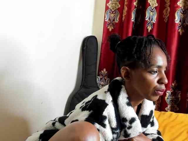 Aalisha-Jade webcam