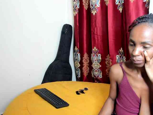 Aalisha-Jade webcam
