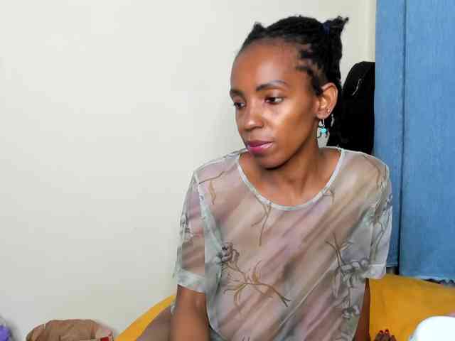 Aalisha-Jade webcam
