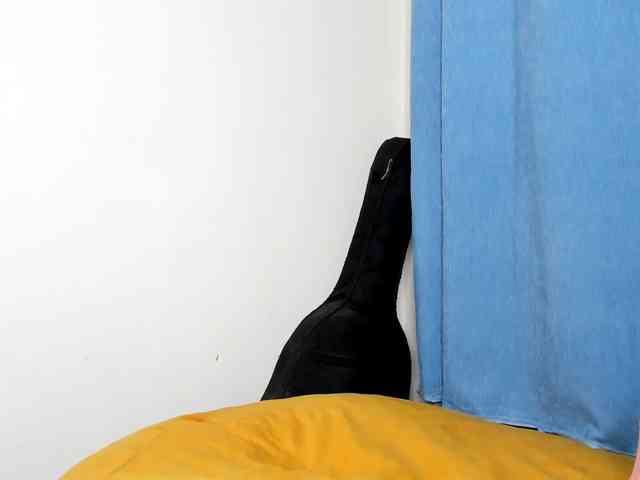 Aalisha-Jade webcam