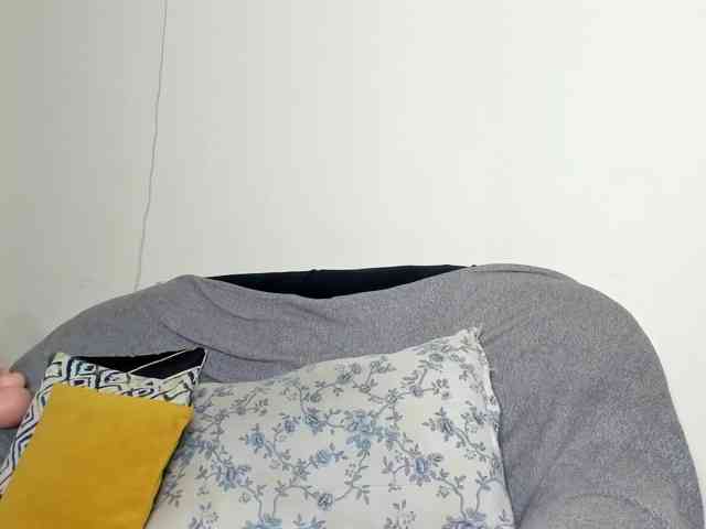 Aalisha-Jade webcam