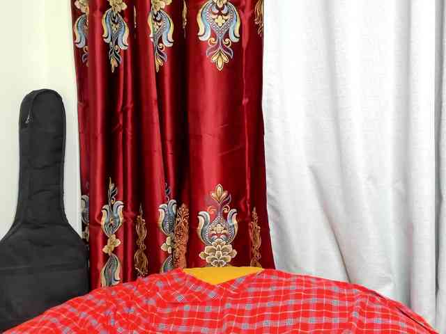 Aalisha-Jade webcam