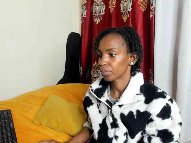 Aalisha-Jade webcam