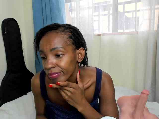 Aalisha-Jade webcam