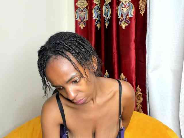 Aalisha-Jade webcam
