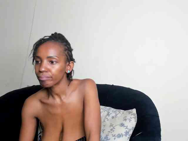 Aalisha-Jade webcam
