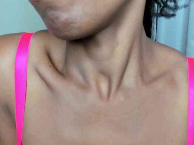 Aalisha-Jade webcam
