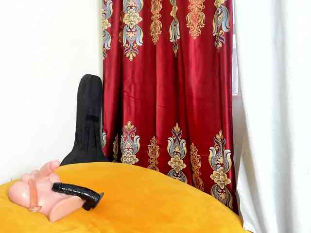Aalisha-Jade webcam