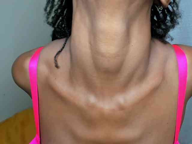 Aalisha-Jade webcam