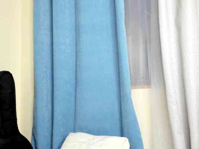 Aalisha-Jade webcam