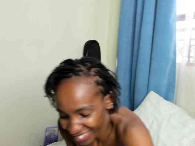 Aalisha-Jade webcam