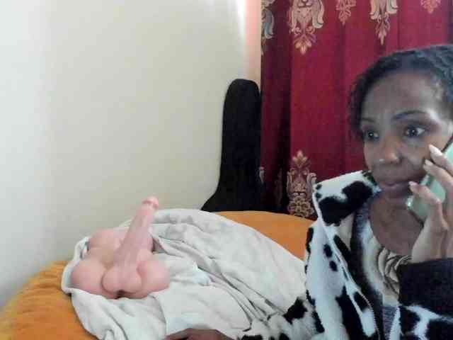 Aalisha-Jade webcam