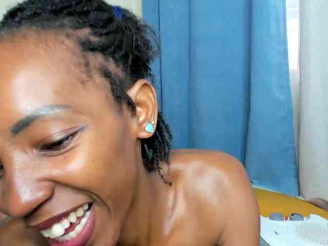 Aalisha-Jade webcam