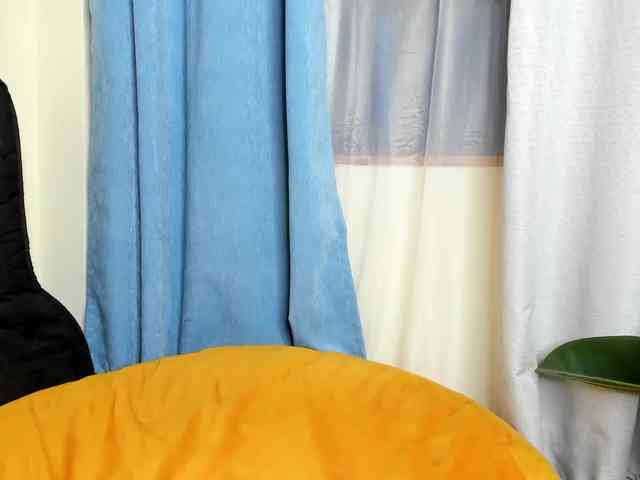Aalisha-Jade webcam