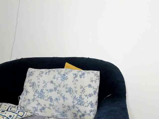 Aalisha-Jade webcam