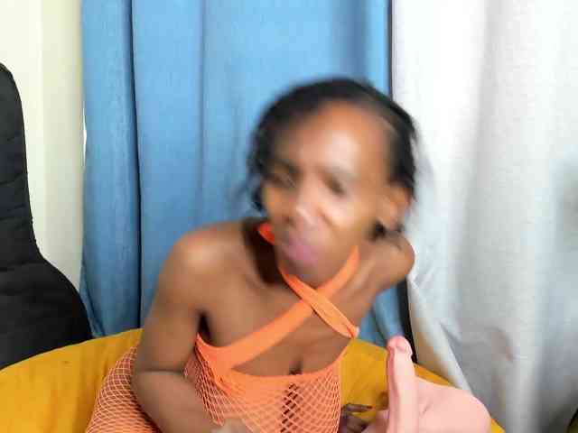 Aalisha-Jade webcam