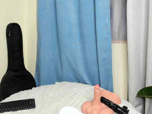 Aalisha-Jade webcam