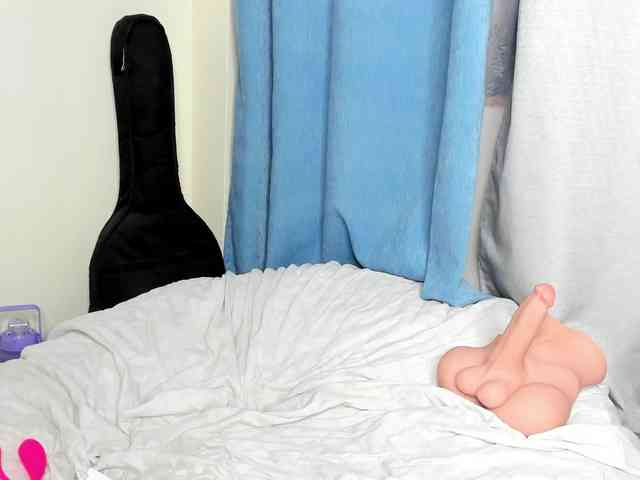 Aalisha-Jade webcam