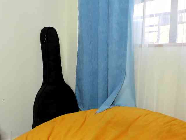 Aalisha-Jade webcam