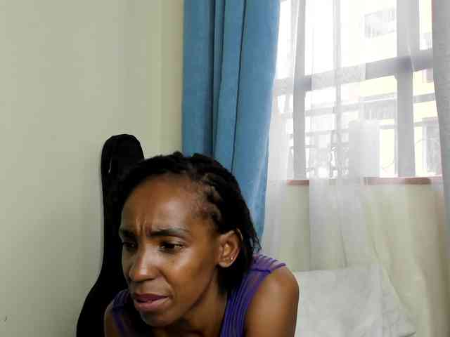 Aalisha-Jade webcam