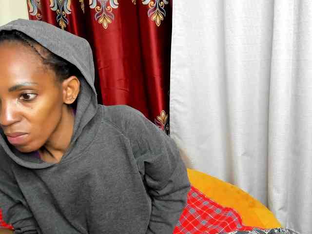 Aalisha-Jade webcam