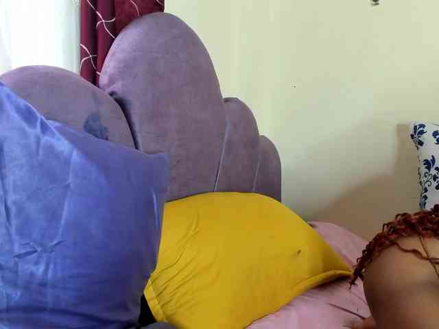Aalisha-Jade webcam