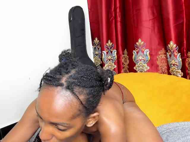 Aalisha-Jade webcam