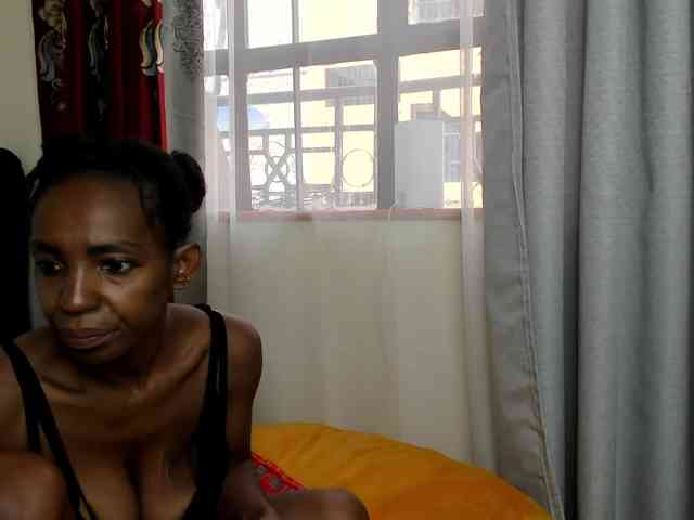 Aalisha-Jade webcam