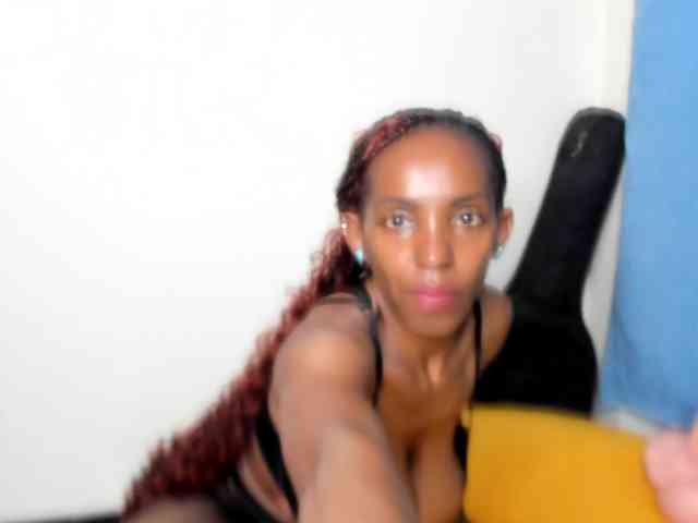 Aalisha-Jade webcam