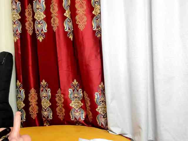 Aalisha-Jade webcam