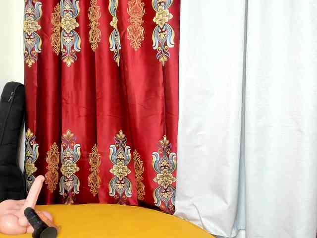 Aalisha-Jade webcam