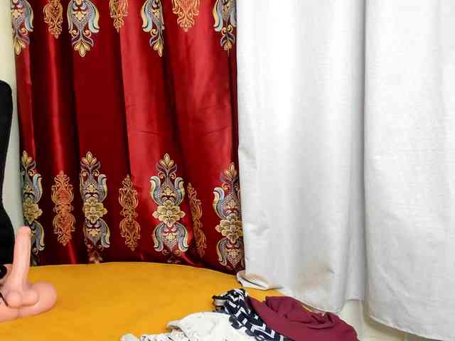 Aalisha-Jade webcam