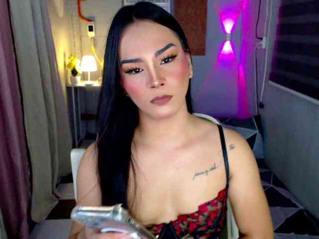 Hotlyliana