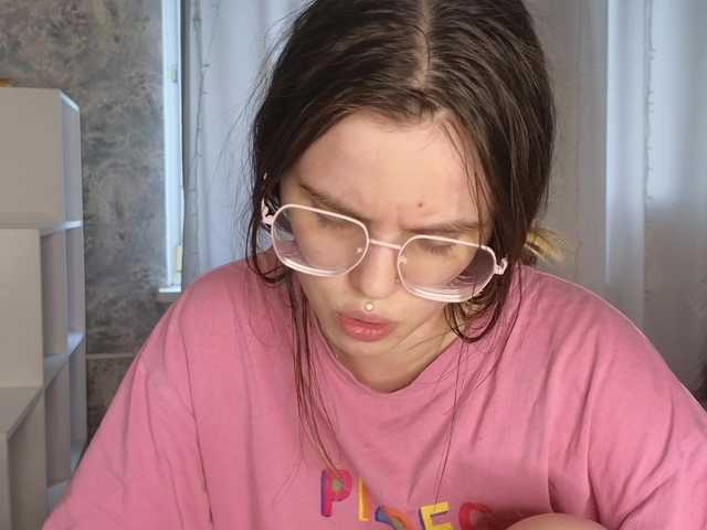 HannaCristal live cam on BongaCams
