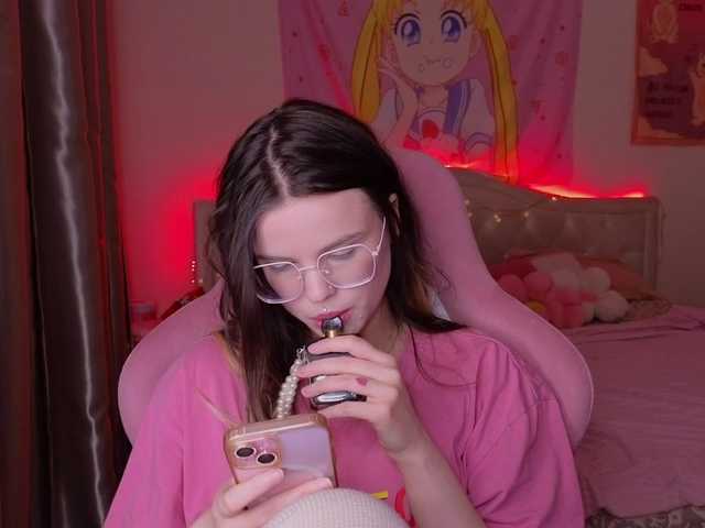 HannaCristal live cam on BongaCams